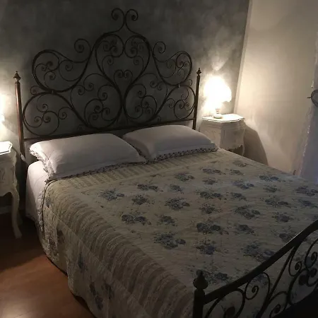 Country Chic House Apartment